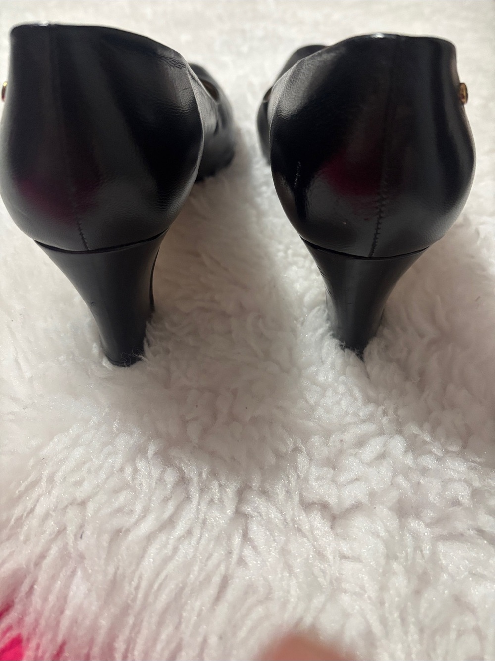 Etienne Aigner Black Leather Pointed-Toe Pumps - Picture 3 of 7